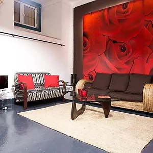 Renewed In Alfama Apartamento
